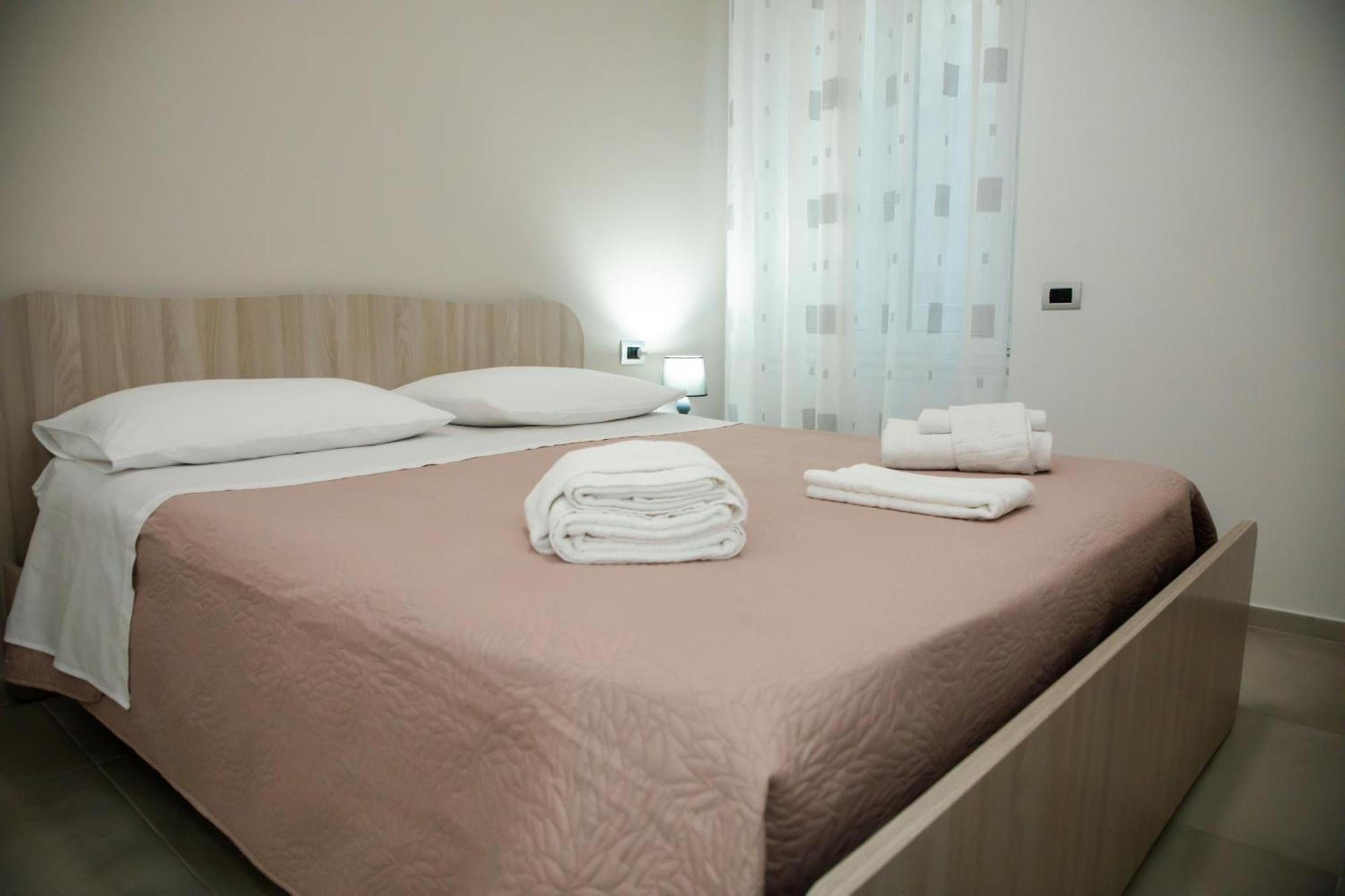 La Bella Salernitana Bed & Breakfast Salerno Ngoại thất bức ảnh